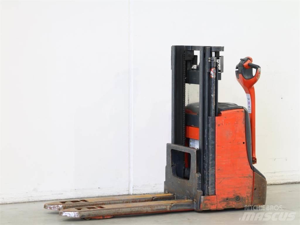 Linde D06/1160-00 Ručni električni viličar