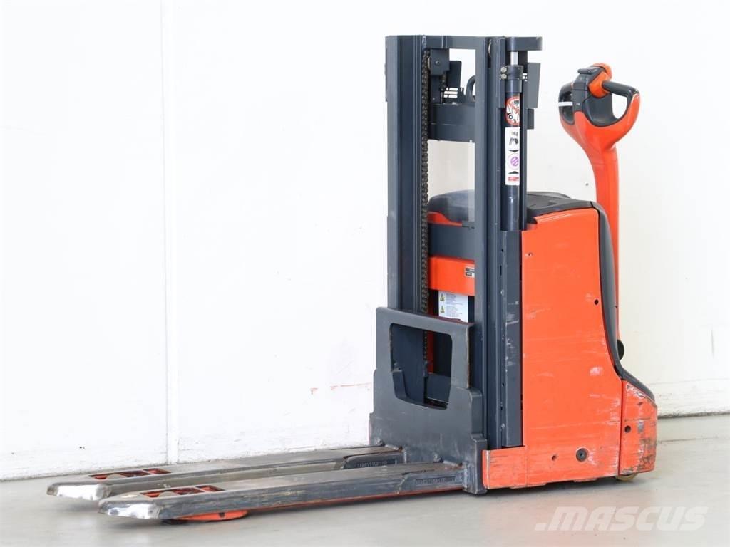 Linde D06/1160-00 Ručni električni viličar