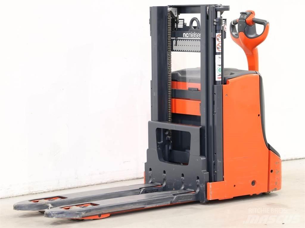 Linde D08/1160 Ručni električni viličar