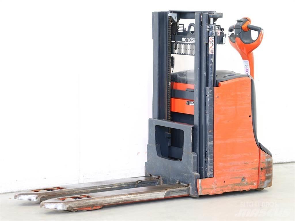 Linde D08/1160-00 Ručni električni viličar