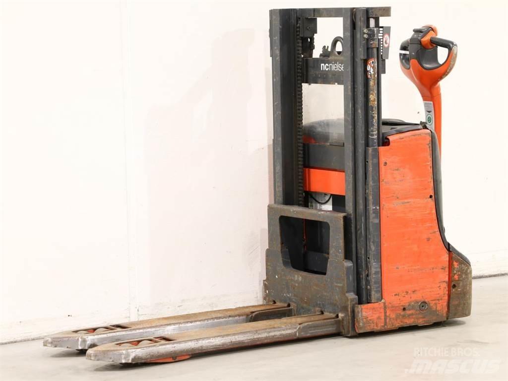 Linde D08/1160-00 Ručni električni viličar