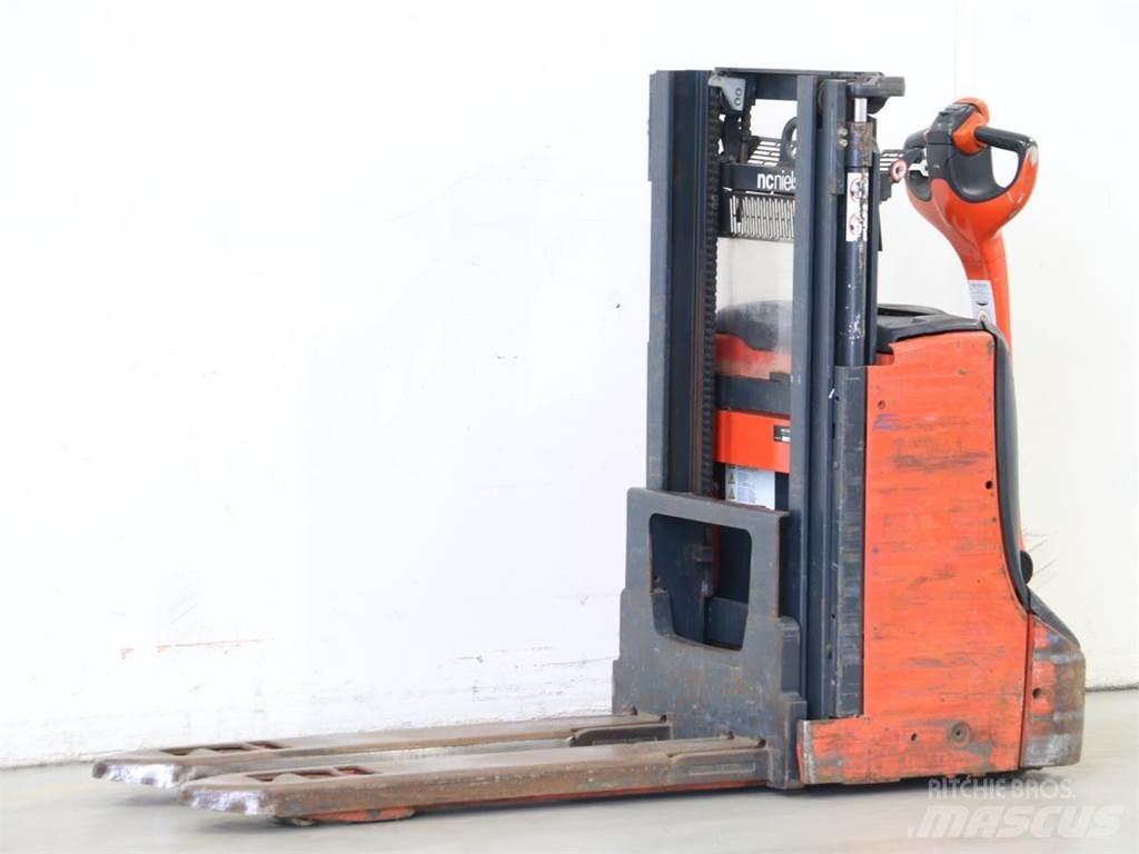 Linde D08/1160-00 Ručni električni viličar