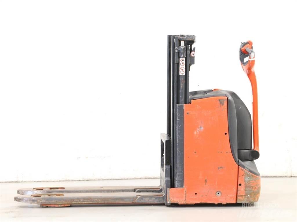 Linde D08/1160-00 Ručni električni viličar
