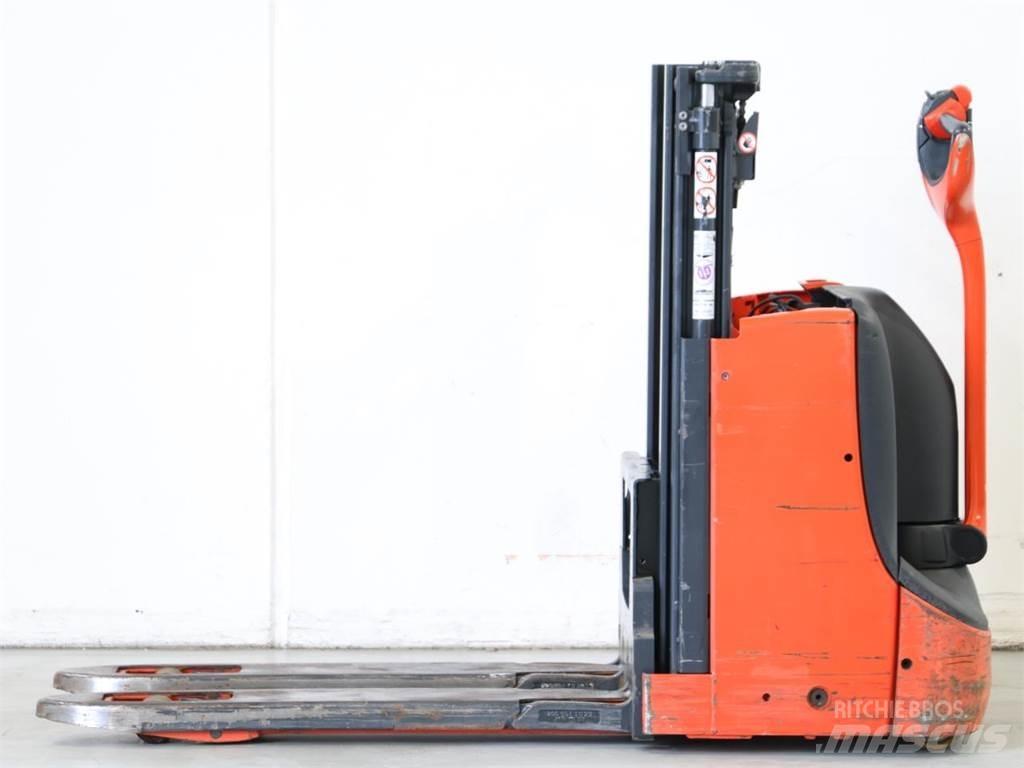Linde D08/1160-01 Ručni električni viličar