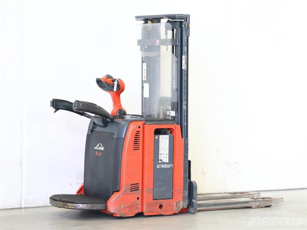 Linde D12AP/133 Ručni električni viličar