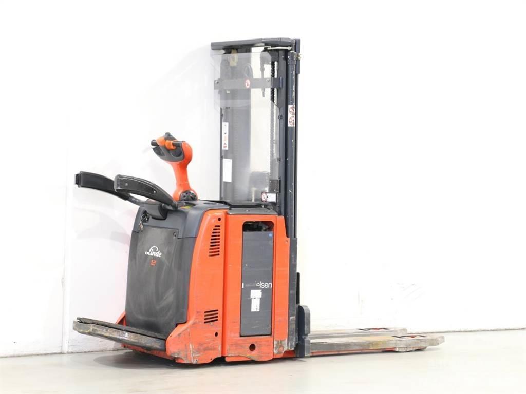 Linde D12AP/133 Ručni električni viličar