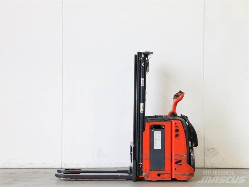 Linde D12AP/133 Ručni električni viličar