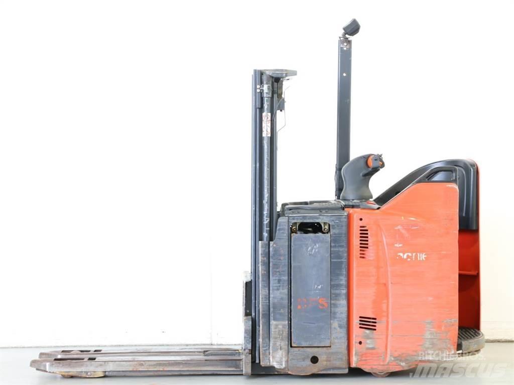 Linde D12SP/133 Ručni električni viličar