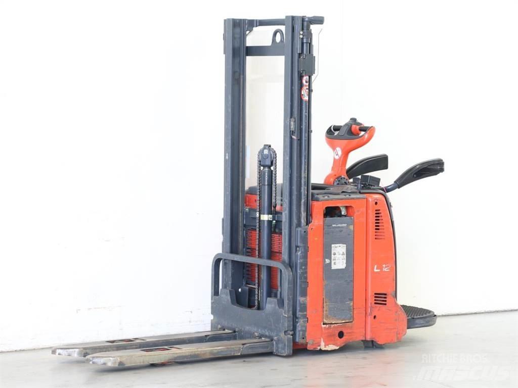 Linde L12AP/133 Ručni električni viličar