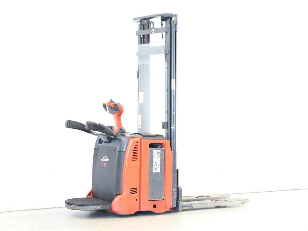 Linde L12AP/133-00 Ručni električni viličar
