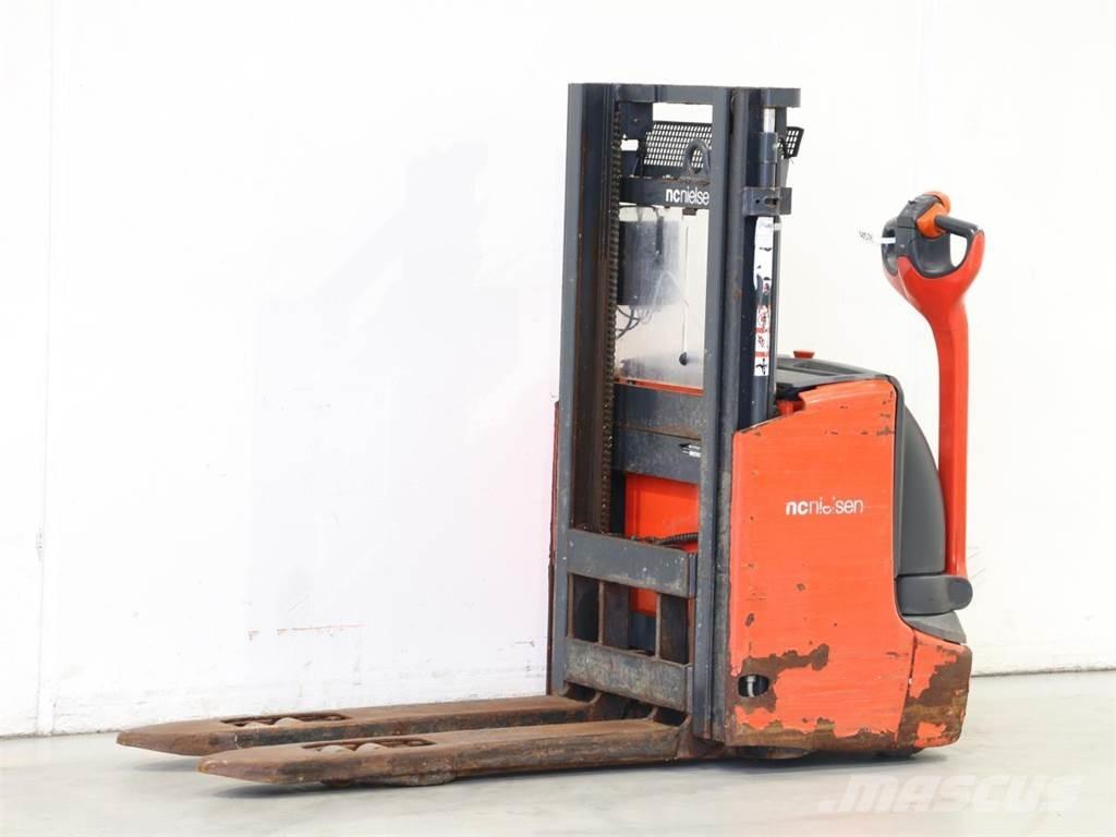 Linde L12I/1172 Ručni električni viličar