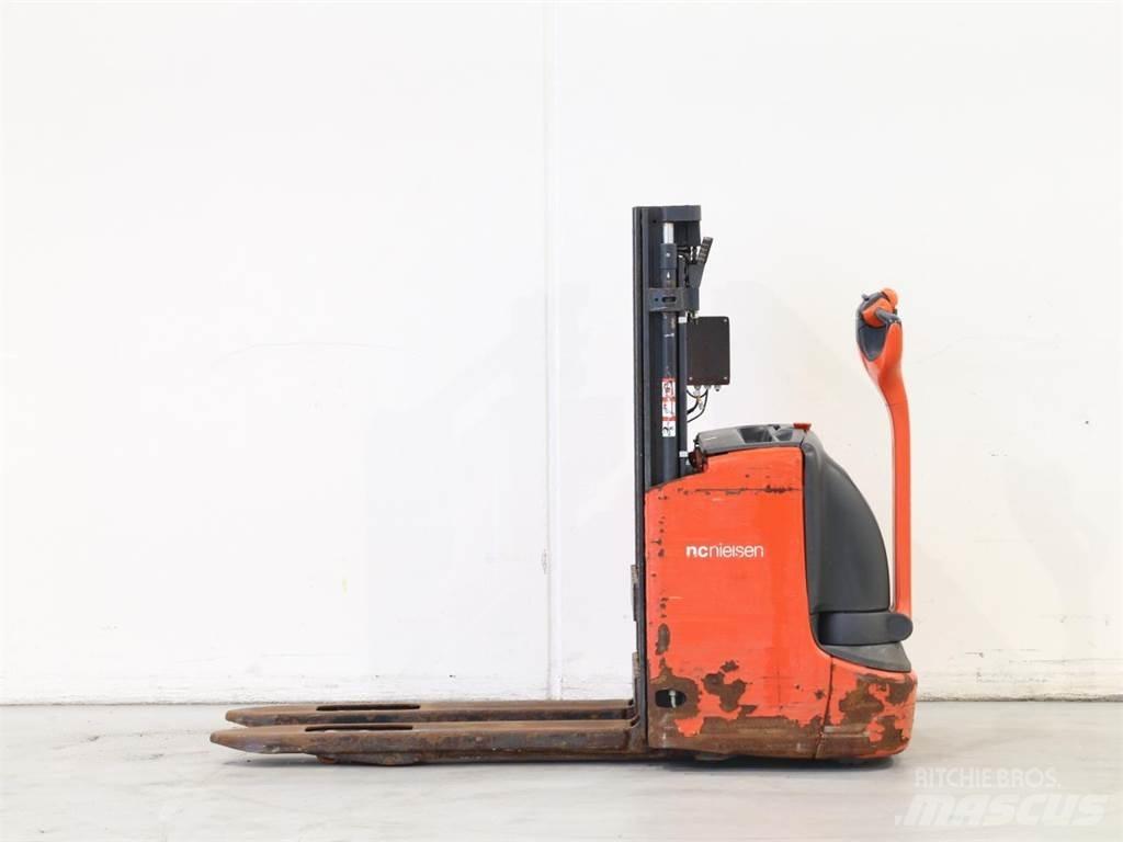 Linde L12I/1172 Ručni električni viličar