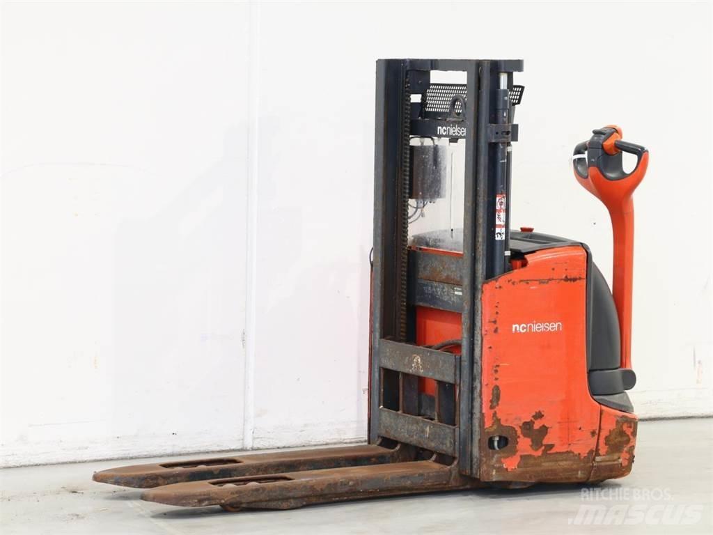 Linde L12I/1172 Ručni električni viličar