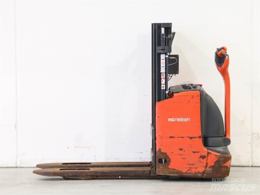 Linde L12I/1172 Ručni električni viličar