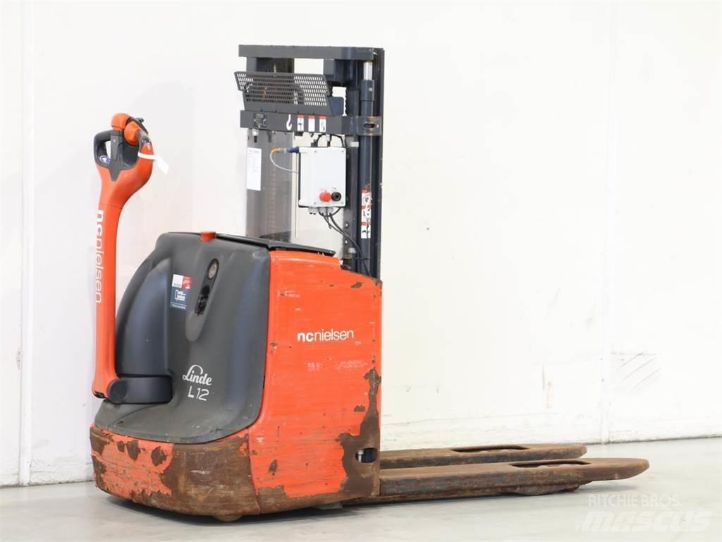 Linde L12I/1172 Ručni električni viličar