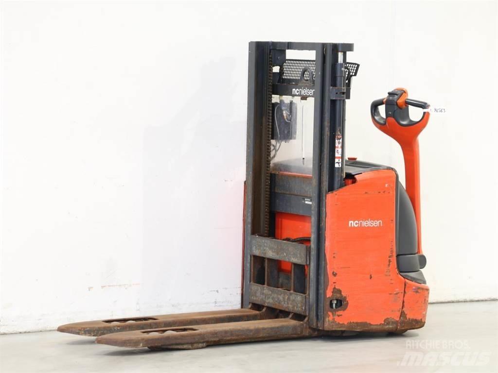 Linde L12I/1172 Ručni električni viličar