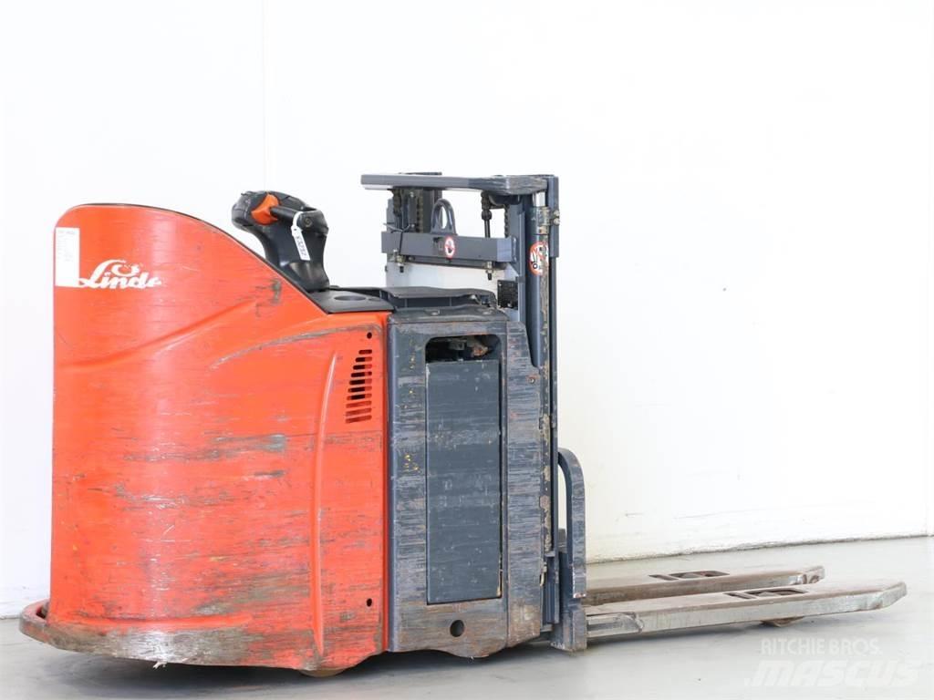 Linde L12SP/133 Ručni električni viličar