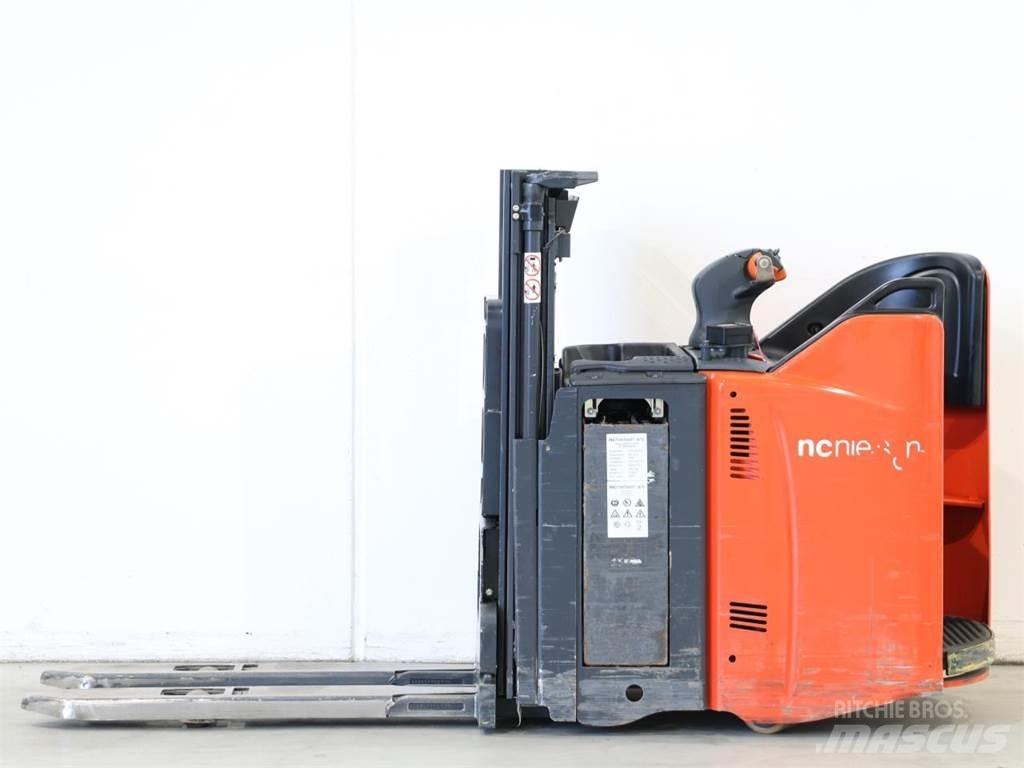 Linde L12SP/133-00 Ručni električni viličar
