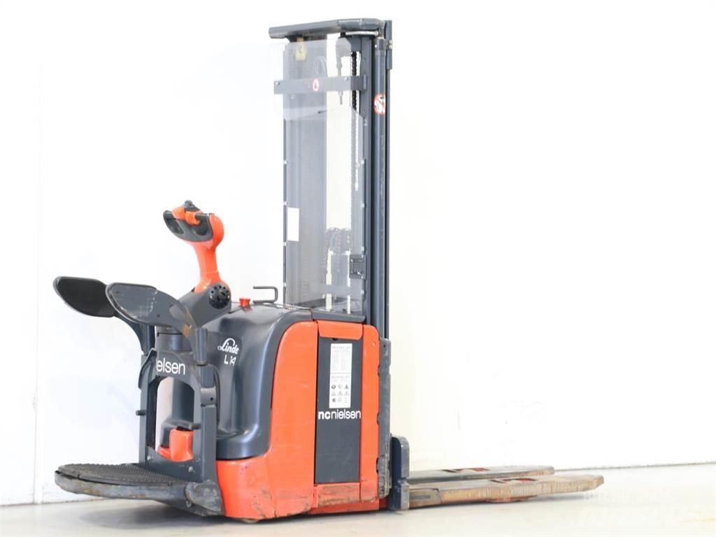 Linde L14API/372 Ručni električni viličar