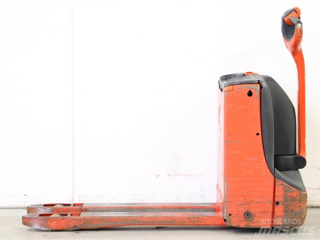 Linde T16/1152 Ručni električni viličar