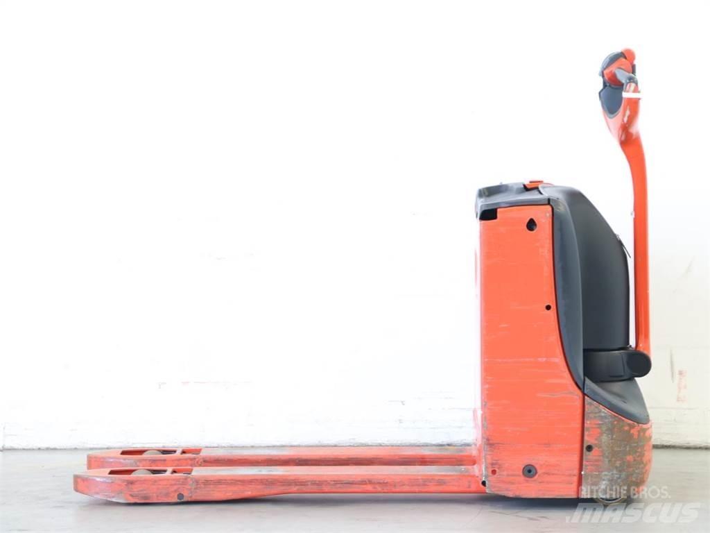Linde T16/1152 Ručni električni viličar