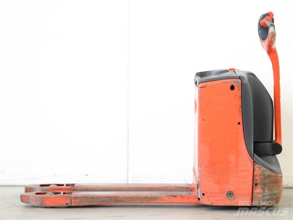 Linde T16/1152 Ručni električni viličar