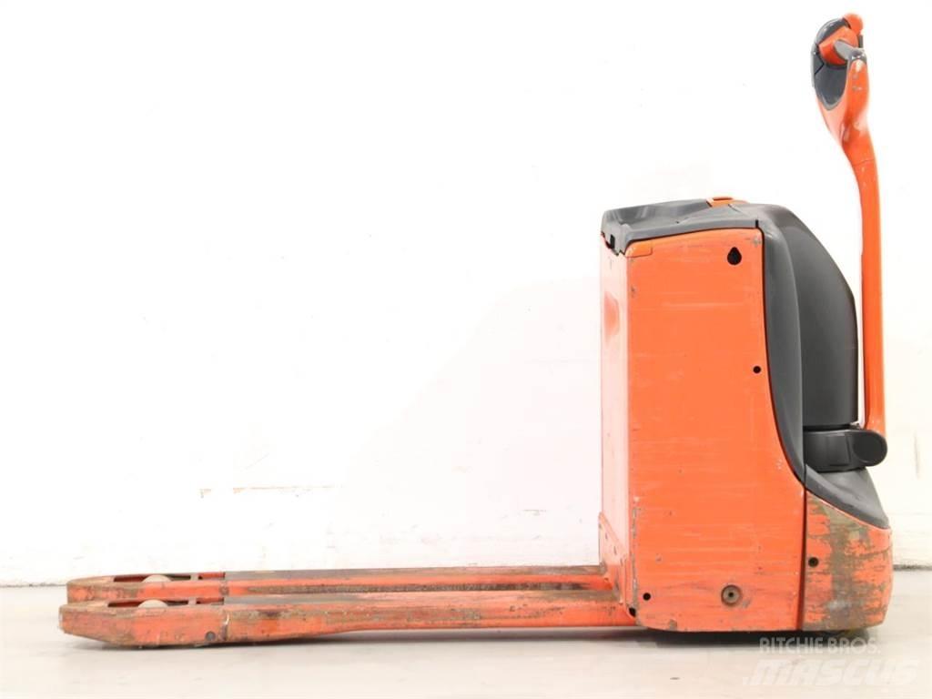 Linde T16/1152 Ručni električni viličar