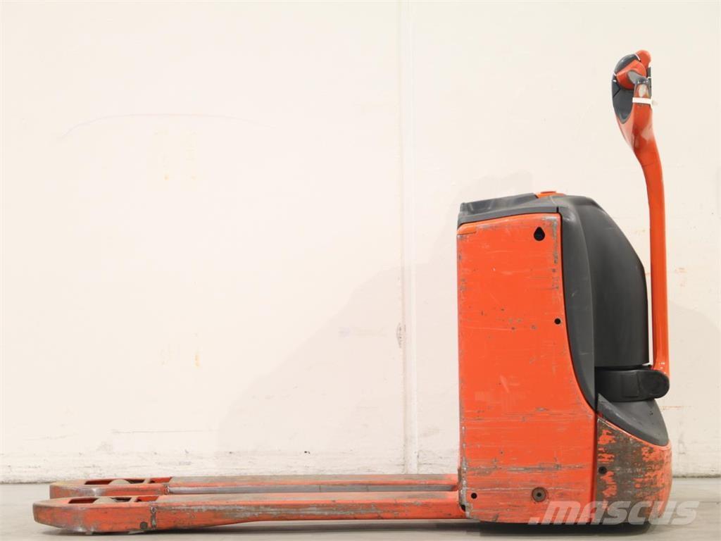 Linde T16/1152 Ručni električni viličar