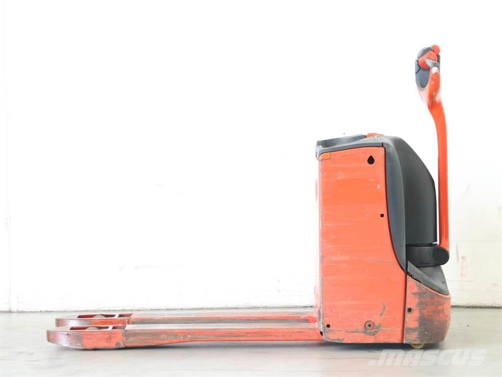 Linde T16/1152-00 Ručni električni viličar