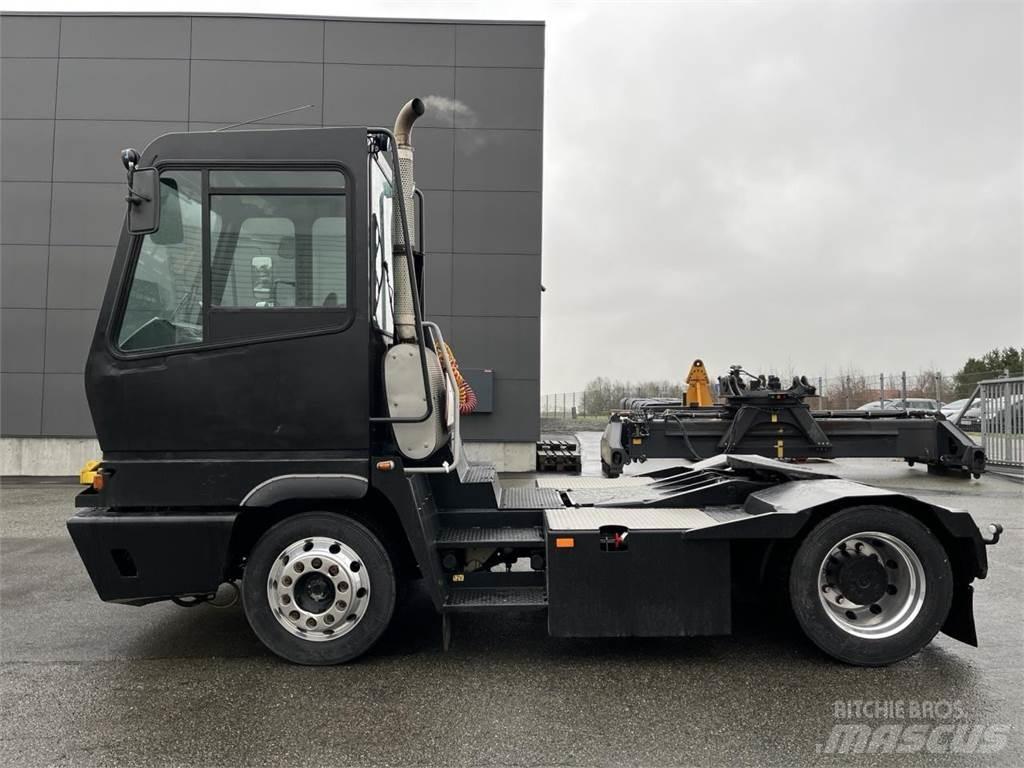 Terberg YT222 4X2 Ostalo