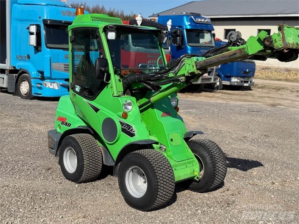 Avant 640 DLX Mini utovarivači