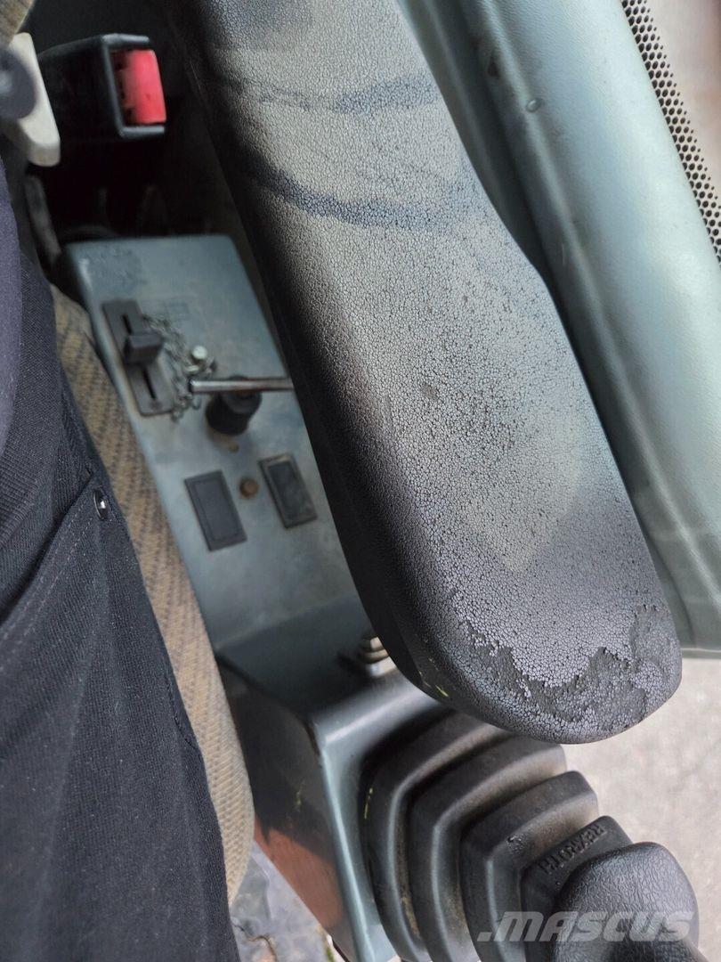 Bobcat 442 Midi bageri 7t – 12t