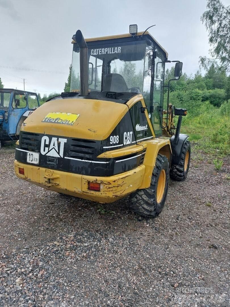 CAT 908 Utovarivači na kotačima