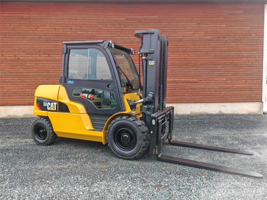 CAT DP50NT Dizelski viličari