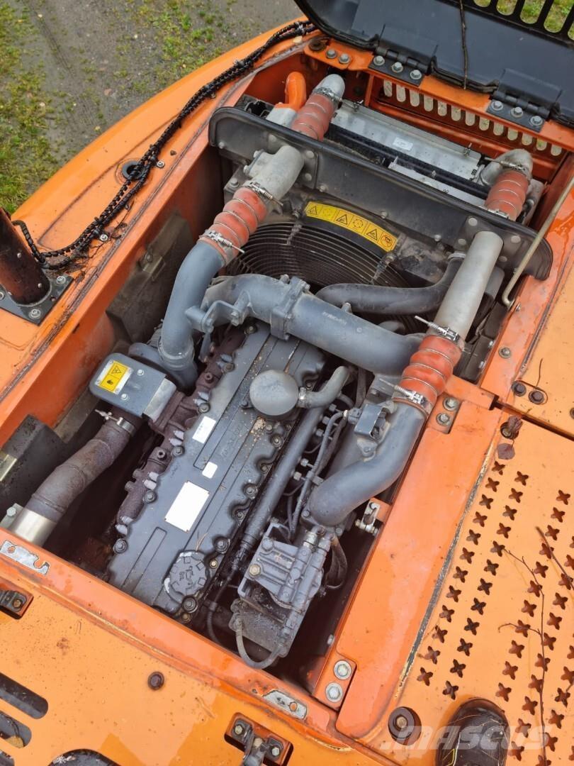 Doosan 160 LC Bageri gusjeničari