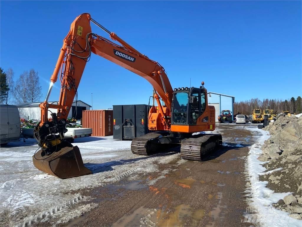 Doosan DX 235 LCR Bageri gusjeničari