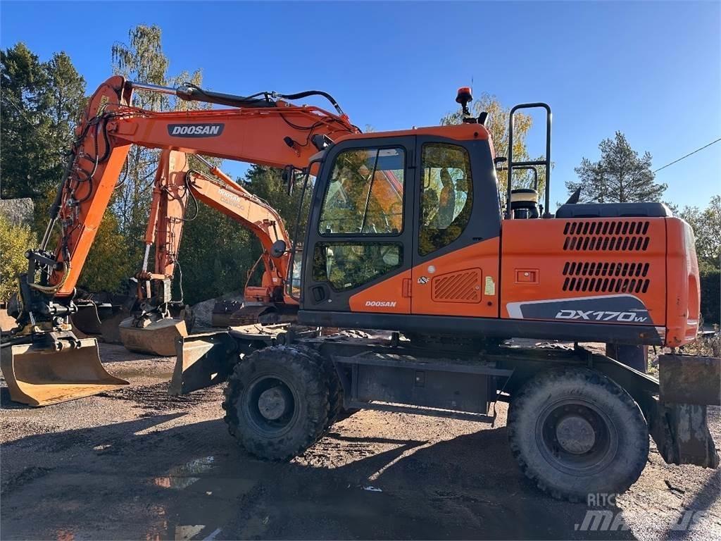 Doosan DX170W-5 Bageri na kotačima