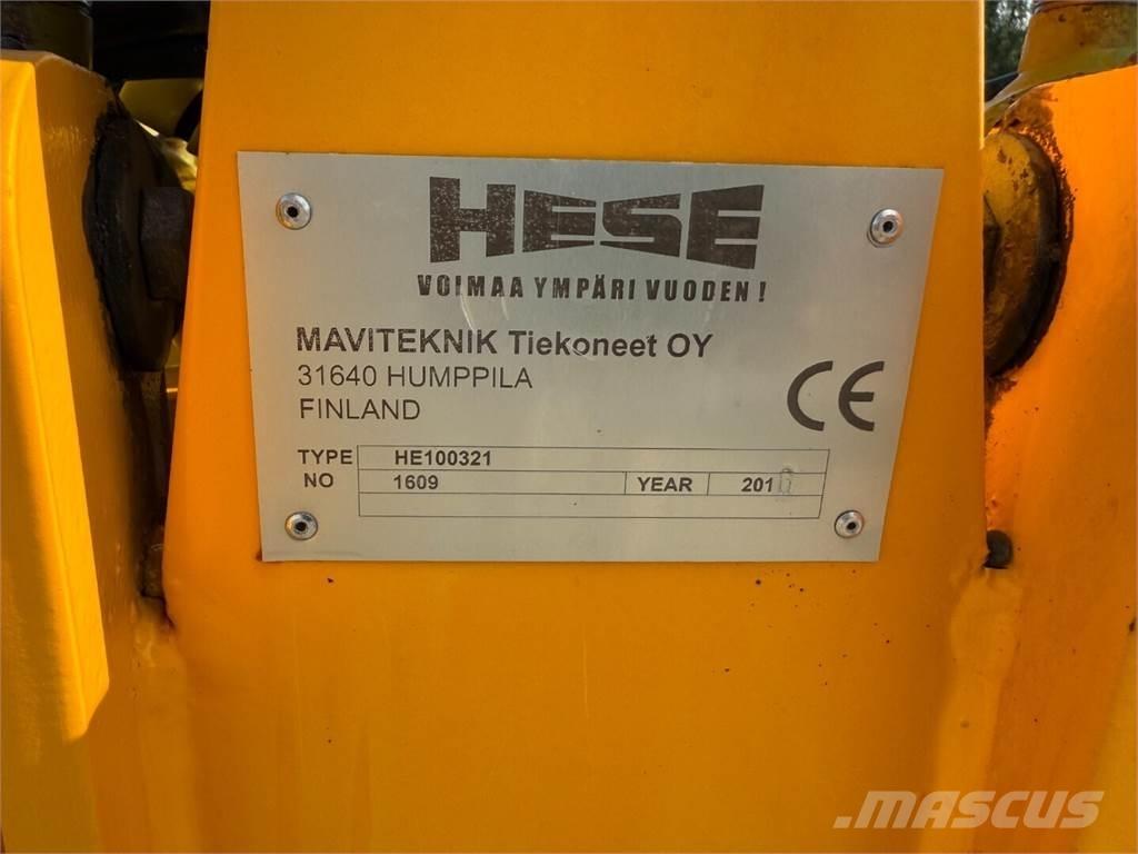 Hese HE 100-32 Ostali strojevi za ceste i snijeg