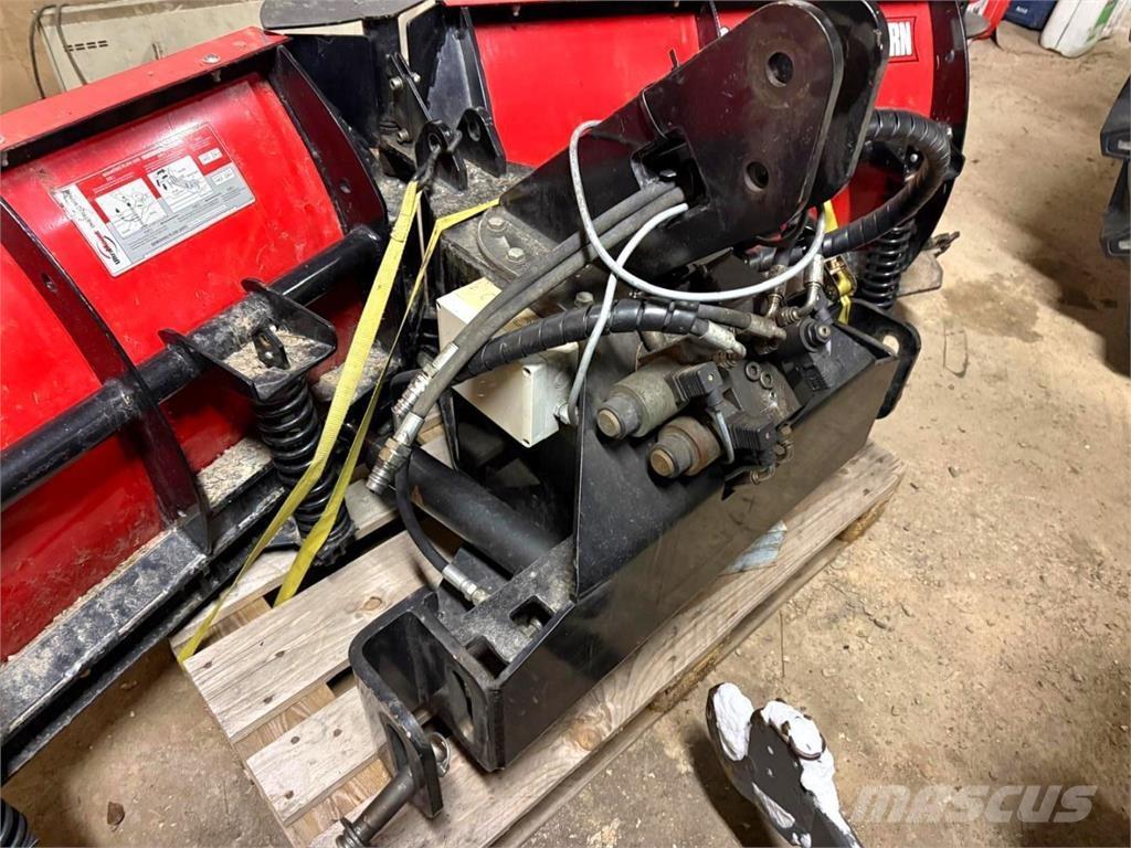 Hilltip Aura Sniježne daske i  plugovi