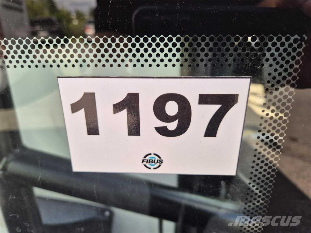 Isuzu Grand Toro Autobusi za putovanje