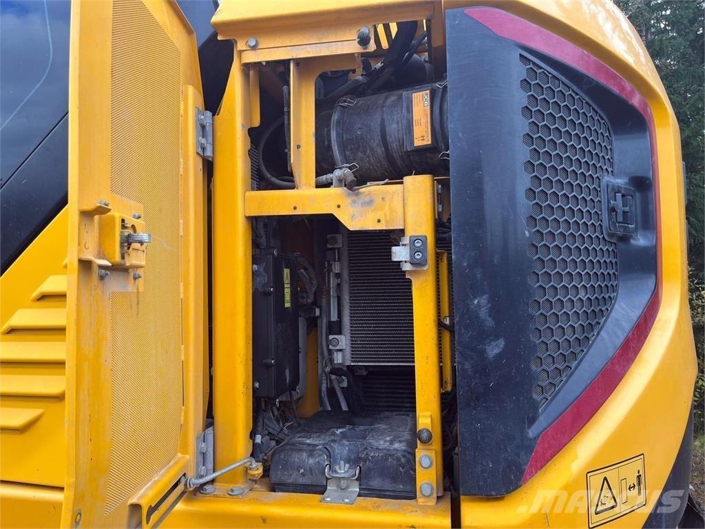 JCB 245XR Bageri gusjeničari