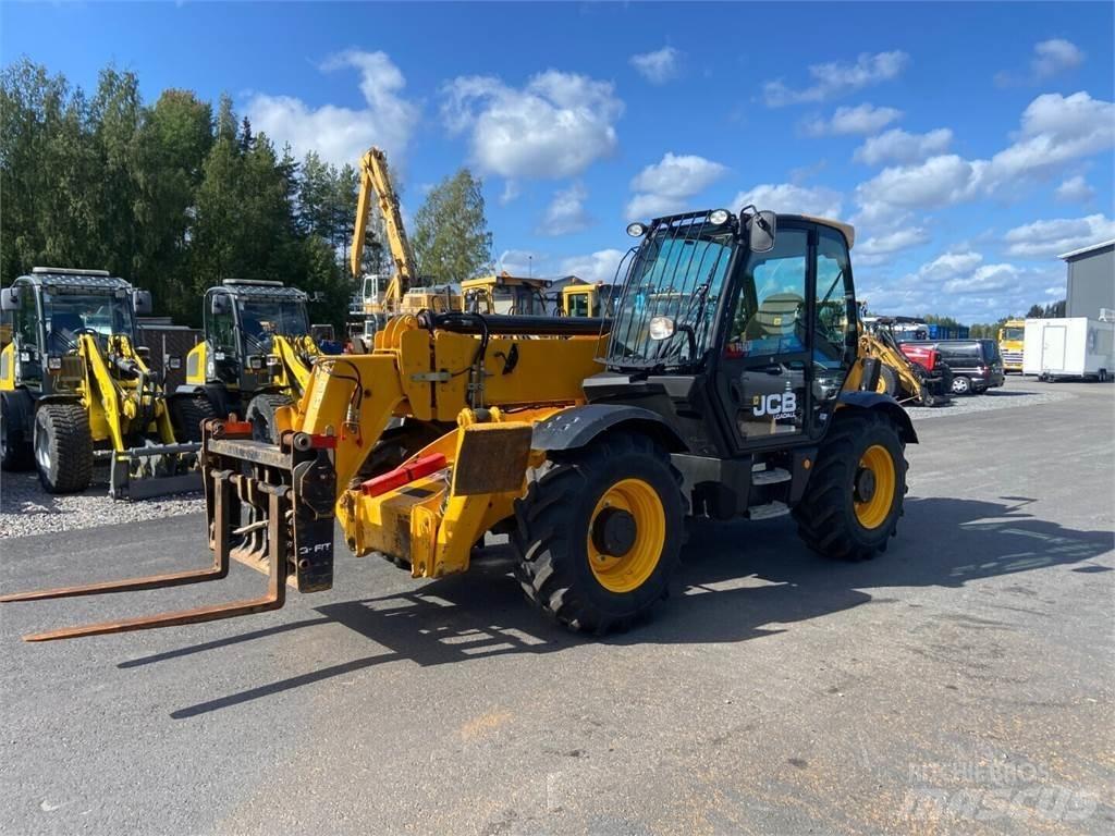 JCB 535-125 Teleskopski viličari
