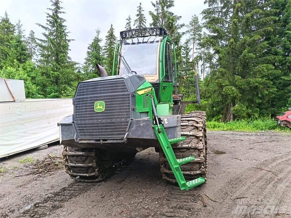 John Deere 1010G Forvarderi