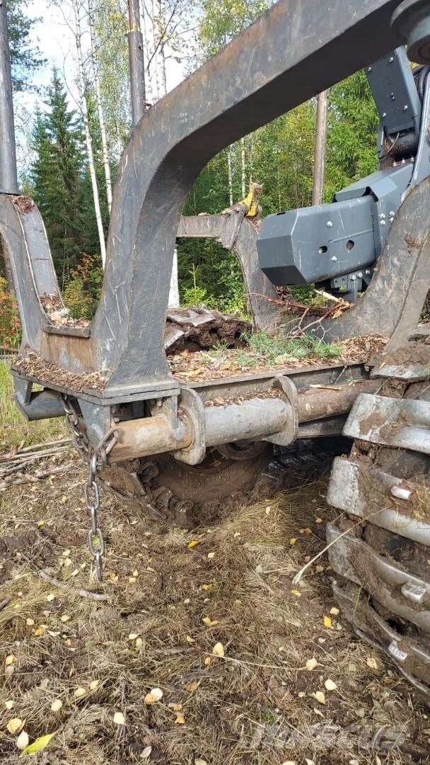 John Deere 1210G Forvarderi