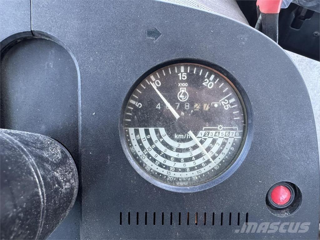 John Deere 3140 Traktori