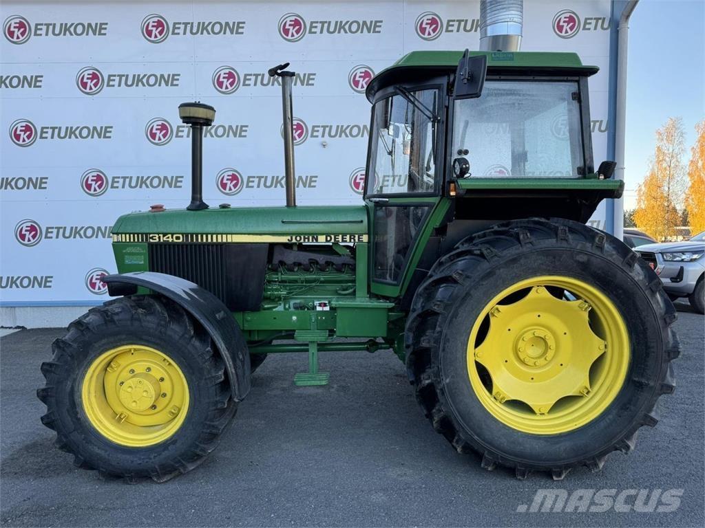 John Deere 3140 Traktori