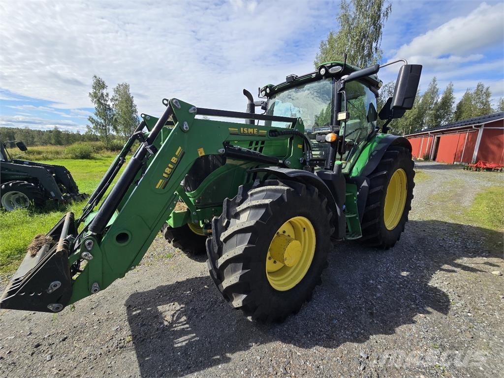 John Deere 6155R Traktori