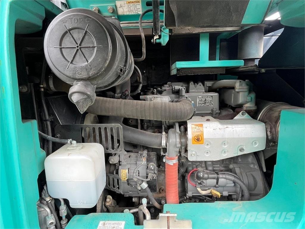 Kobelco SK75SR Midi bageri 7t – 12t