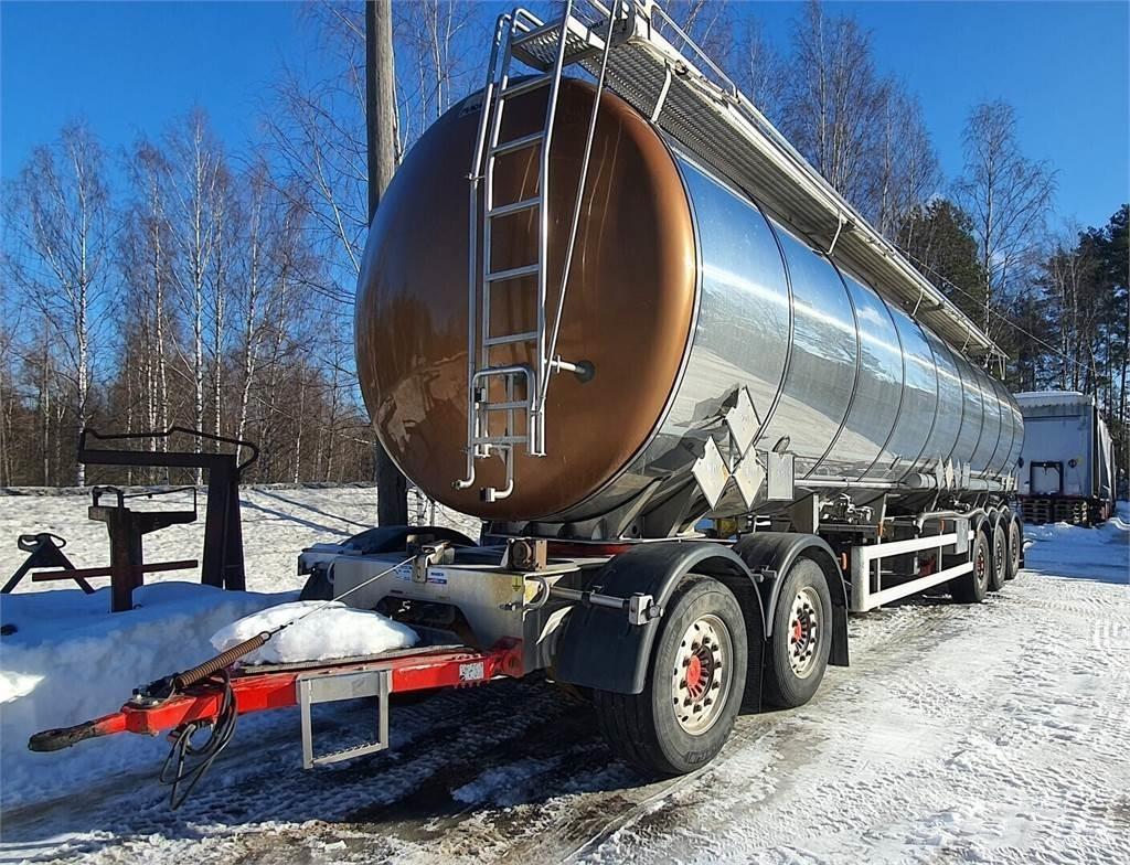 Magyar R42ESD Tank prikolice