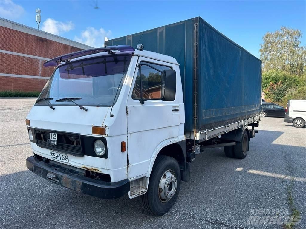 MAN Vw 9.136 Kamioni sa ceradom